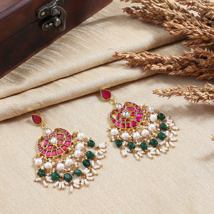 Suhana Kundan Earrings in Green