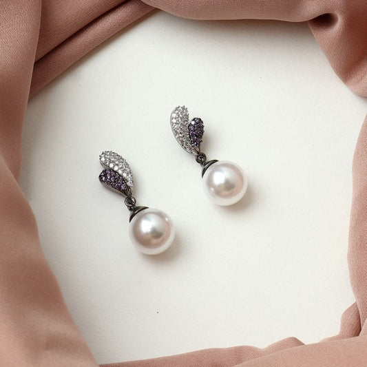 Victoria Earrings in Lavender