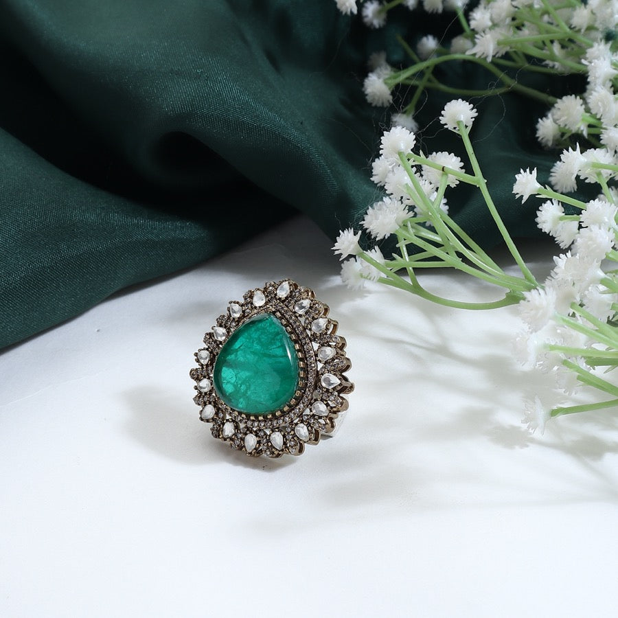 Lavya Emerald Polki Ring