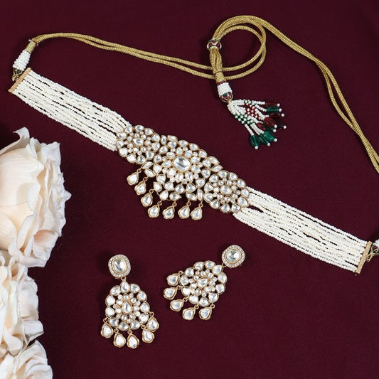 Samya Polki Choker in White