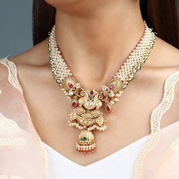 Picholi Gold Necklace