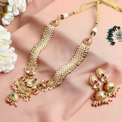 Picholi Gold Necklace