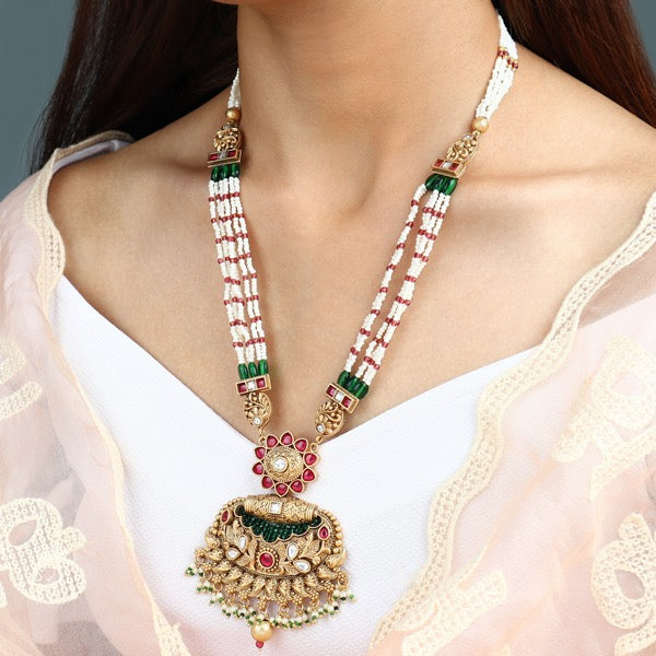 Avni Gold and Pearl Haar