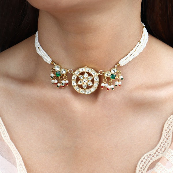 Falak Pachi Choker