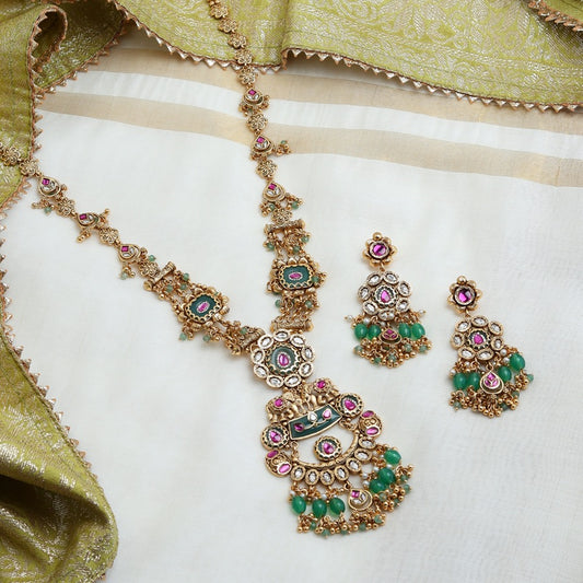 Inaaya Gold Plated Long Haar
