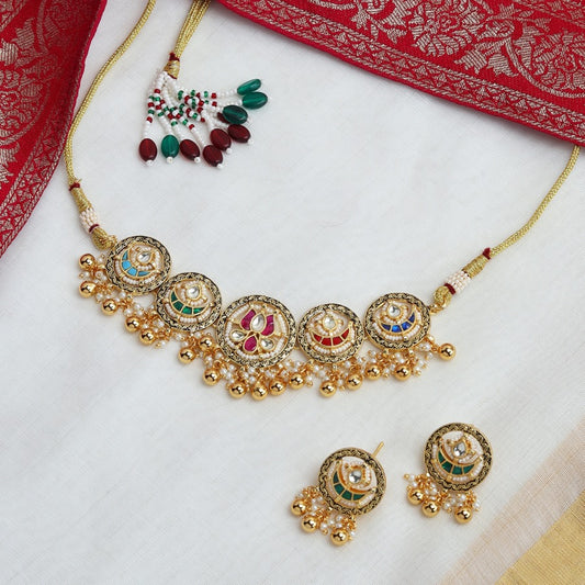 Zoya Gold Choker in Multi