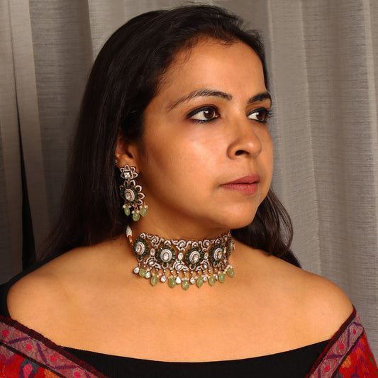 Misha Polki Emerald Choker