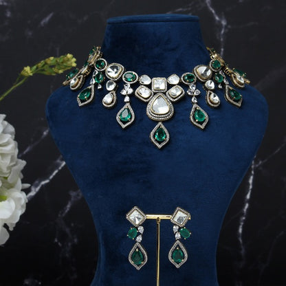 Katha Polki Set in Green