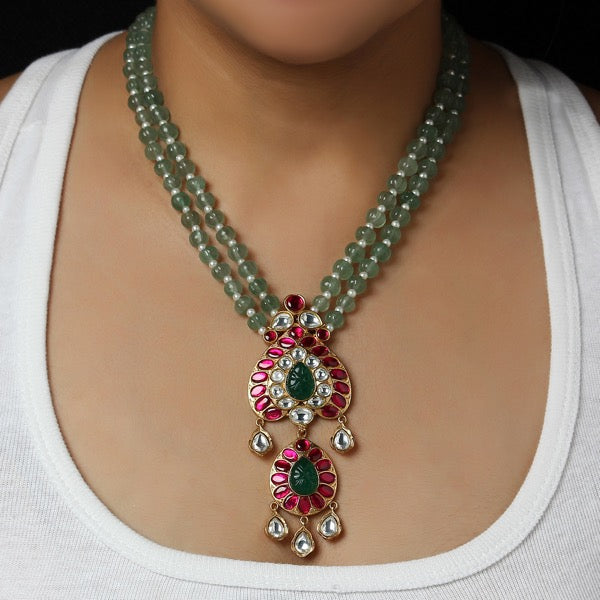 Suba Set in Ruby and Green