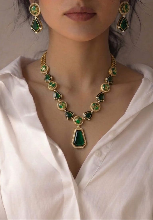 Maragatha Green  Neck Set