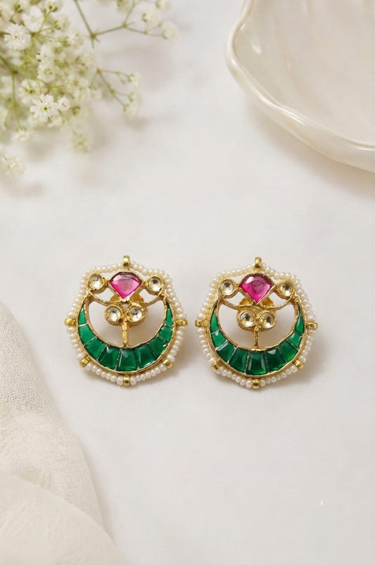 Suman Pacchi Kundan Stud Earrings
