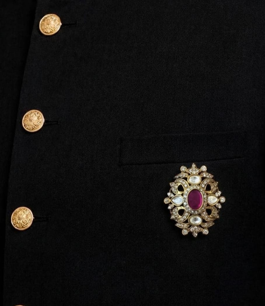 Rajtilak Brooch