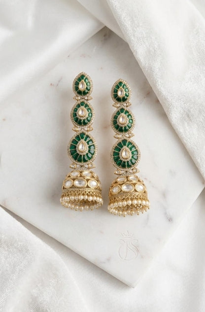 Meenal Emerald Kundan Jhumka
