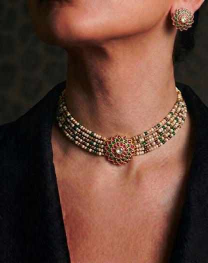 Beaded neck Set