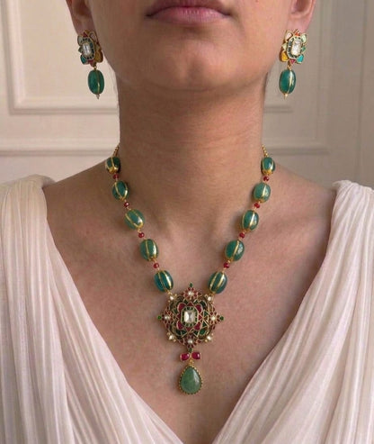 Ananya  Neck Set