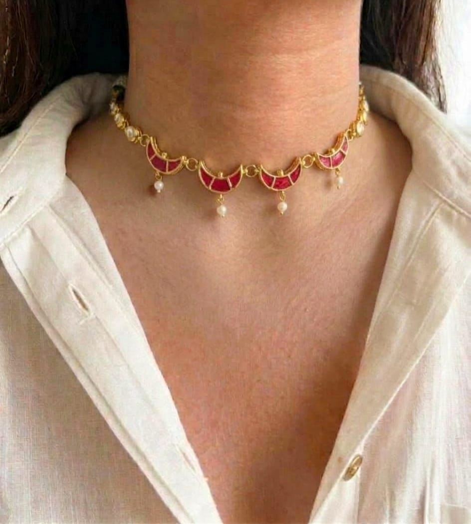 Surkh Chand Choker