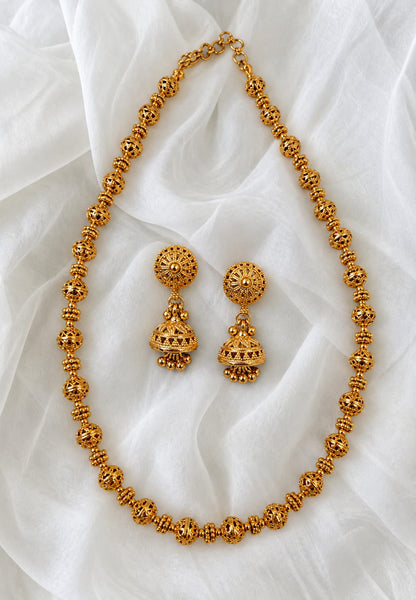 Kanchan Gola Mala Set