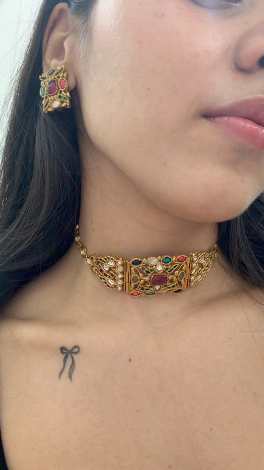 Antique Emerald neck Set