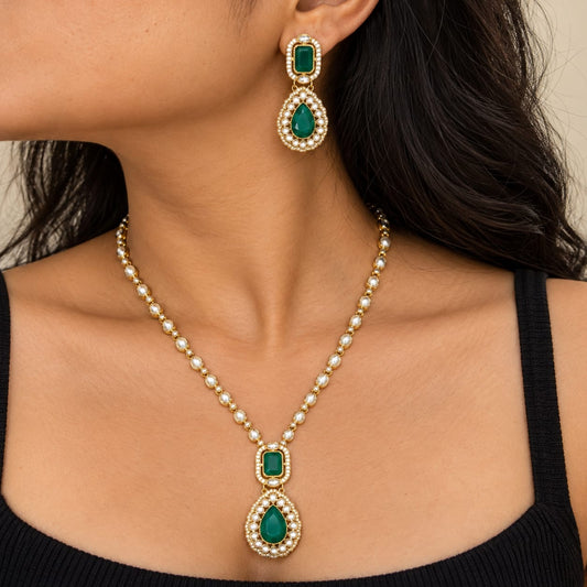 Zumurrud neckset