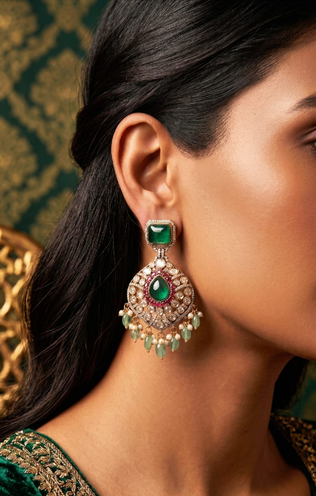 Meenakari emerald collar necklace set