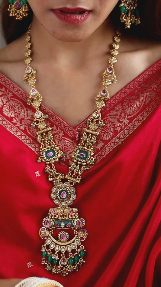 Inaaya Gold Plated Long Haar