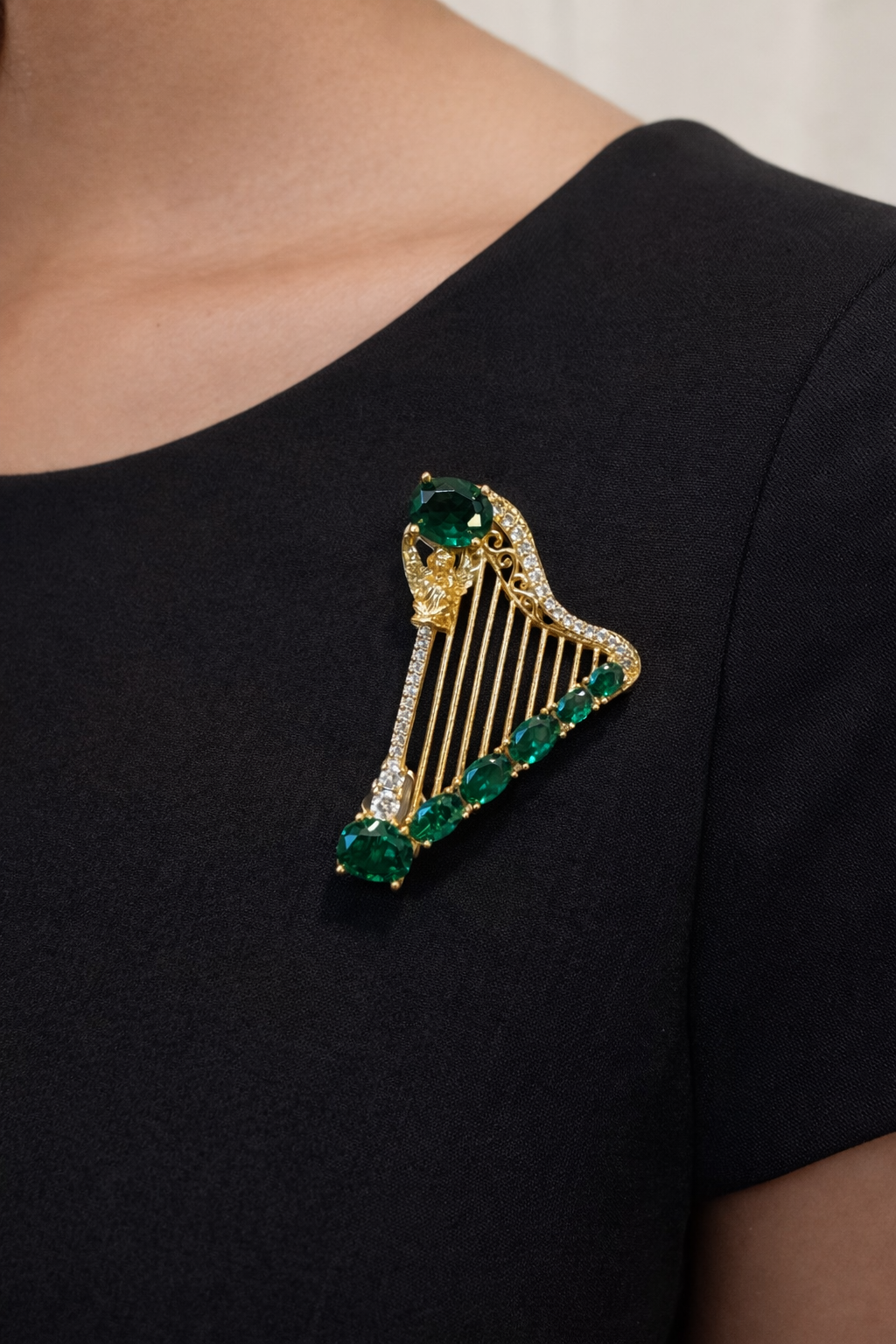 Emerald Harp Brooch