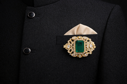 Rajwada Emerald Brooch