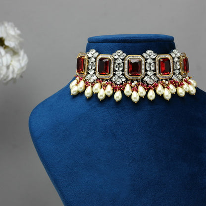 Rubina Pearl Choker